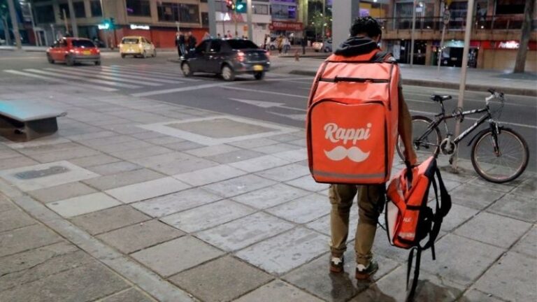 Rappi ha comenzado a informar a sus repartidores sobre cómo afiliarse al seguro social.