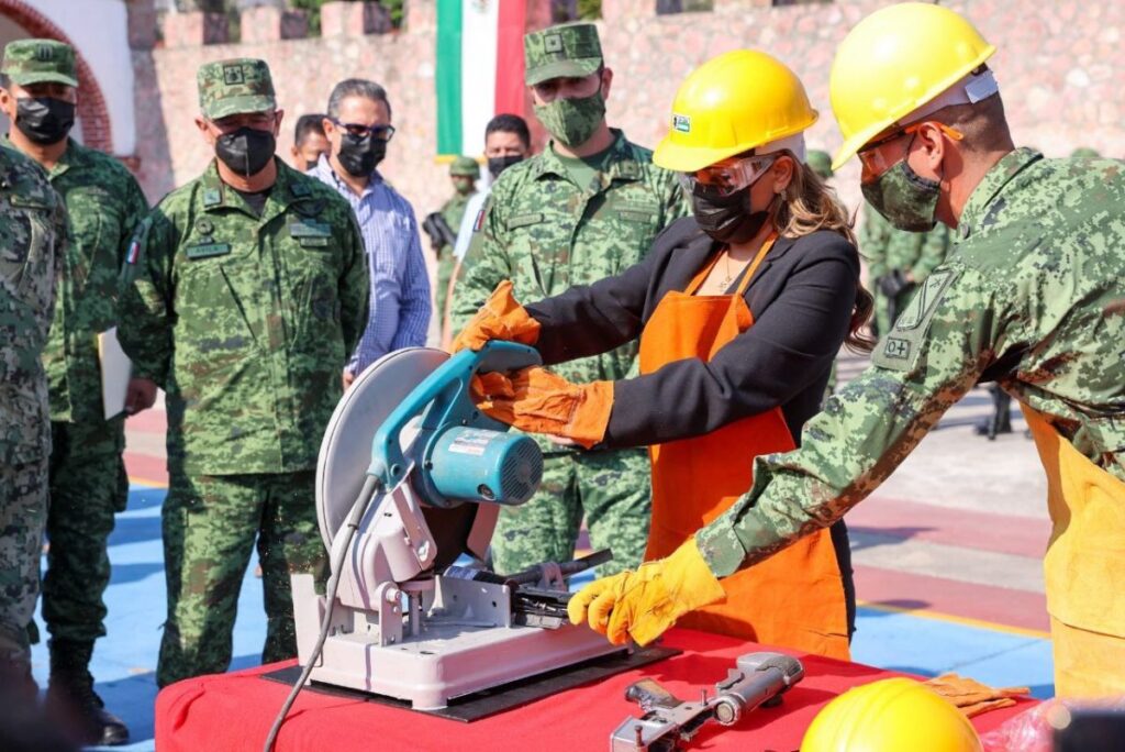 Encabezó Evelyn Salgado Pineda ceremonia de destrucción de armas.