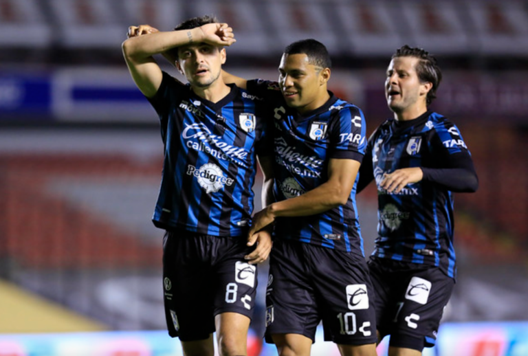 La afición al Querétaro representa pasión y lealtad.