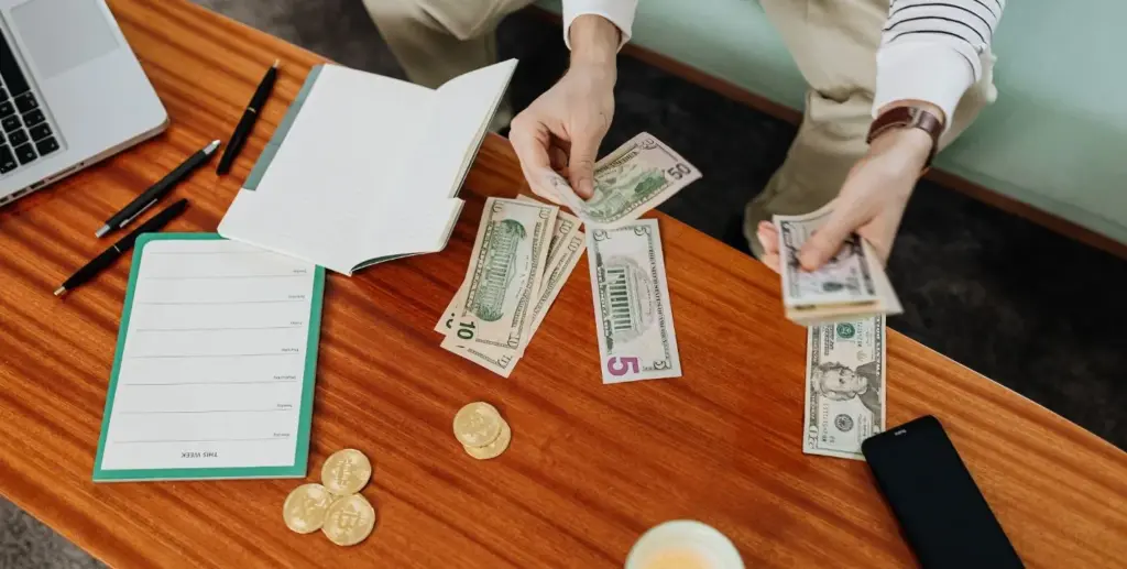 Escampa ofrece liquidez financiera en tres pasos fáciles y sencillos