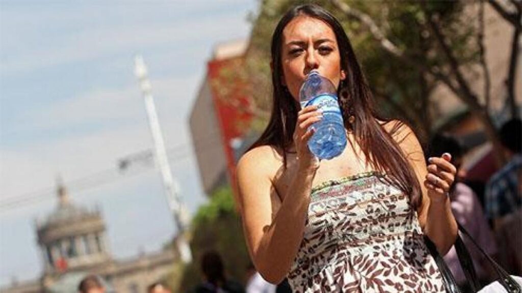 Alertan en CDMX por altas temperaturas