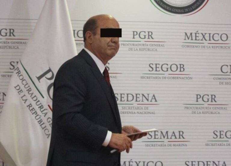 Por caso de tortura, FGR imputa a Murillo Karam