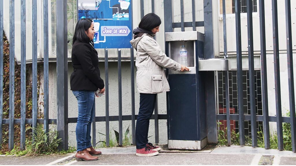 Jugo de nube, proyecto de la UJNAM