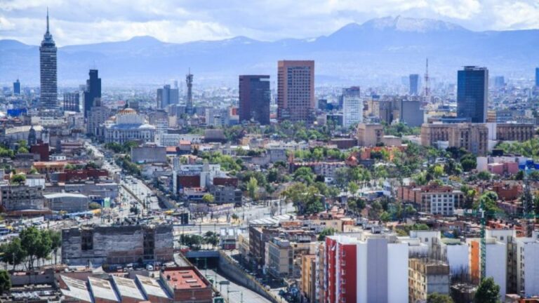 Gobierno de CDMX podrá recurrir a deuda para financiar obras