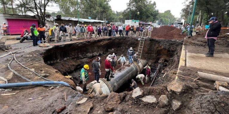 SACMEX concluye trabajos de reparación de fuga en Iztapalapa