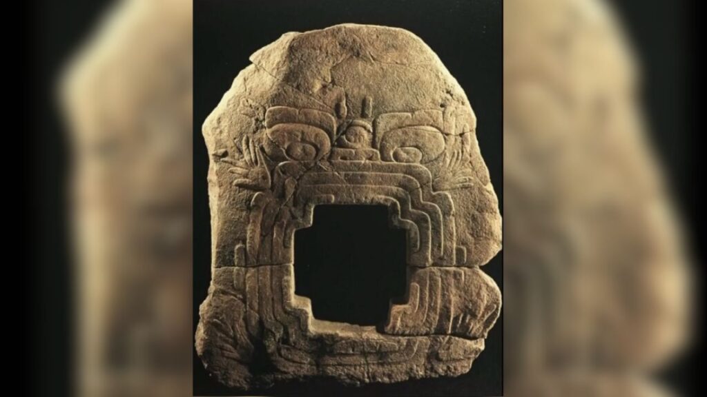 Llegará a México el monumento olmeca de Chalcatzingo