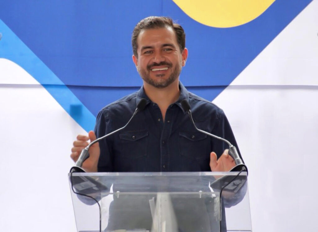 Miguel Ángel Yunes Márquez: Maestros veracruzanos, agentes de cambio y promotores del conocimiento