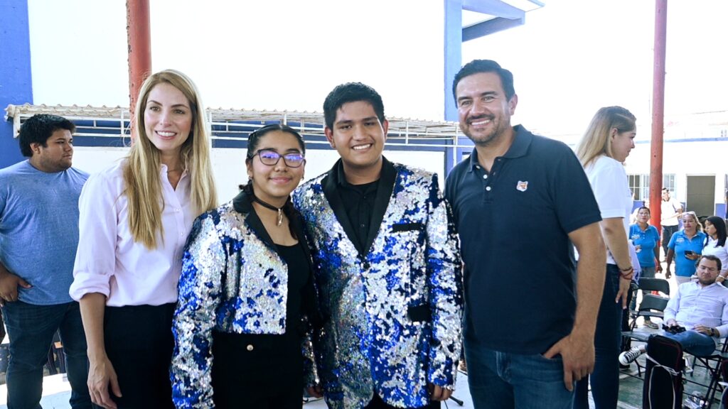 Miguel Ángel Yunes Márquez enaltece resultados del programa "Orquestando Cumbia"