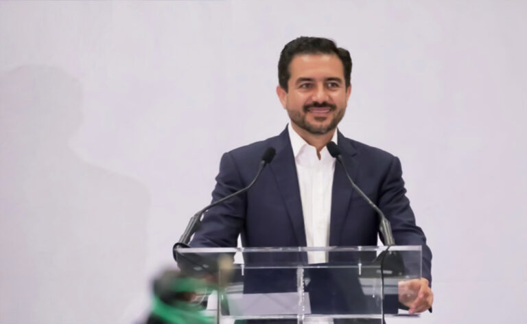 Yunes Márquez ayudó a Boca del Río al mejorar servicios públicos