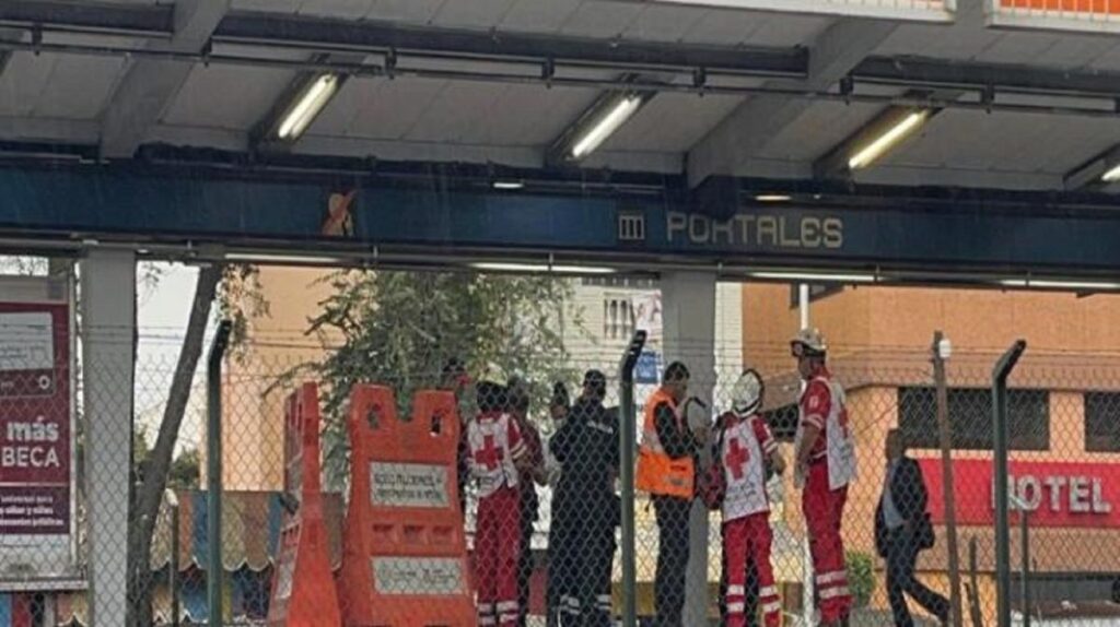 Muere mujer tras ser golpeada por un convoy del Metro