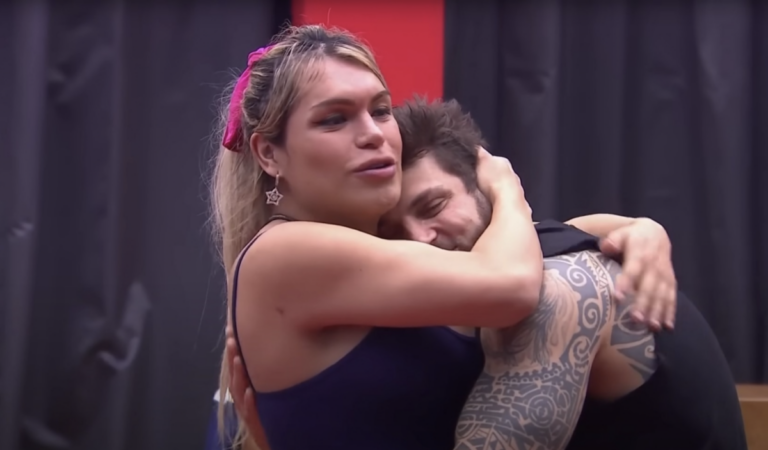 Nicola Porcella se sinceró con Wendy y dijo que es alguien con quien se identifica.