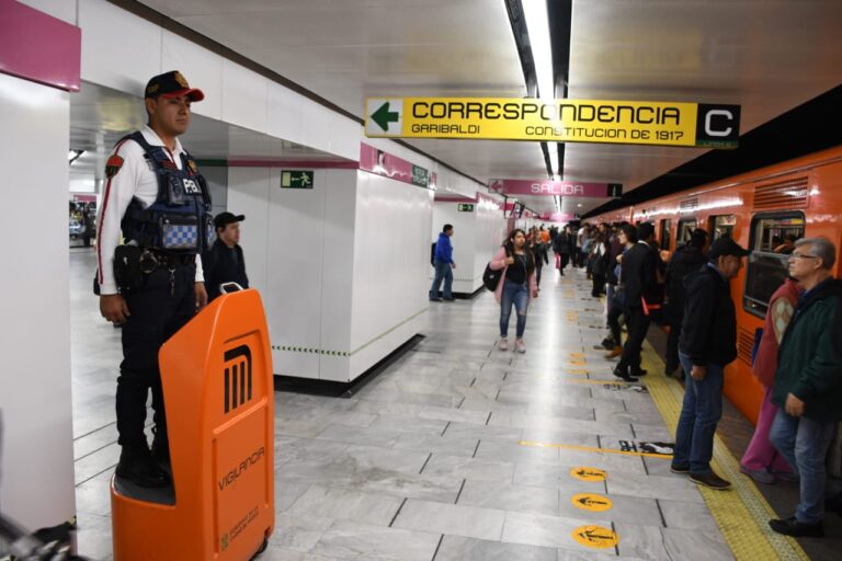 Disminuye robo a pasajeros en transporte público de CDMX