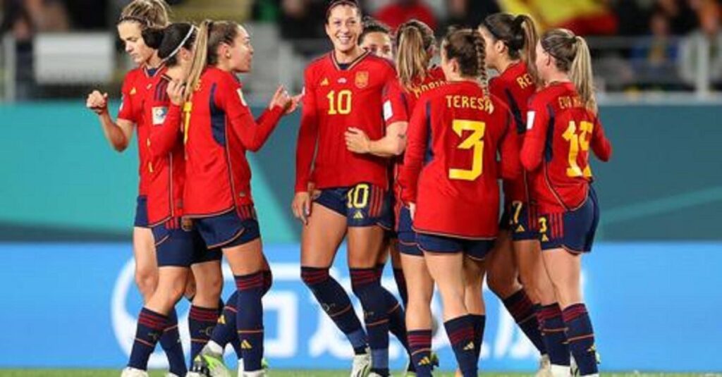 España y Suiza abren los octavos de final del Mundial Femenil