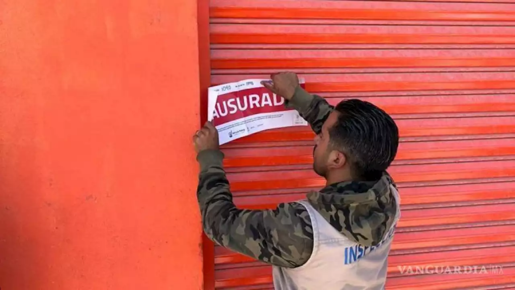 En San Luis Potosí cierran negocio de agresor del empleado del Subway