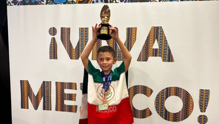 Con 9 años de edad, el mexicano Roi Fernando gana mundial de aritmética