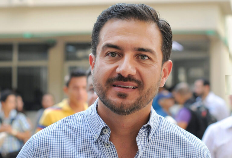 Miguel Ángel Yunes Márquez destaca a pianistas mexicanos