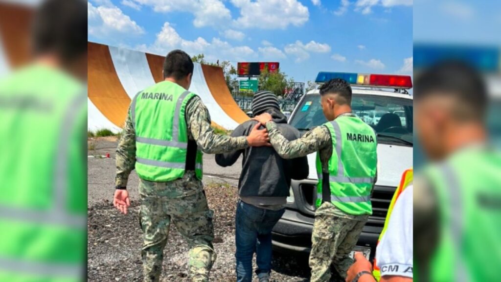 Detienen a joven que salta barda en el AICM e ingresa a maletero de avión