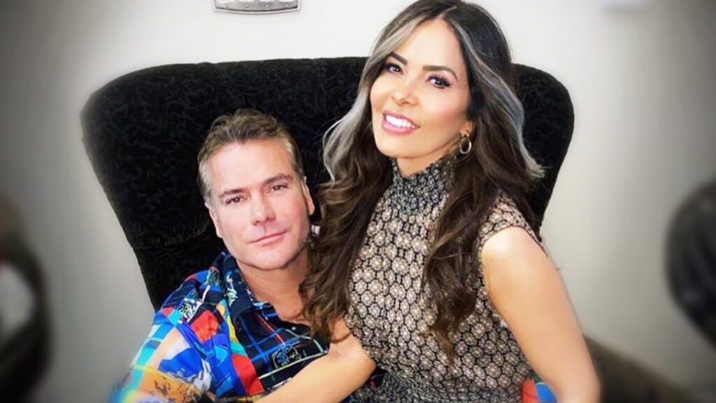 Por defraudación fiscal, la FGR cita a Gloria Trevi