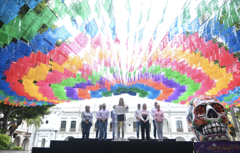 Patricia Lobeira Rodríguez dio a conocer las actividades que habrá en el Puerto de Veracruz con motivo del Día de Muertos.