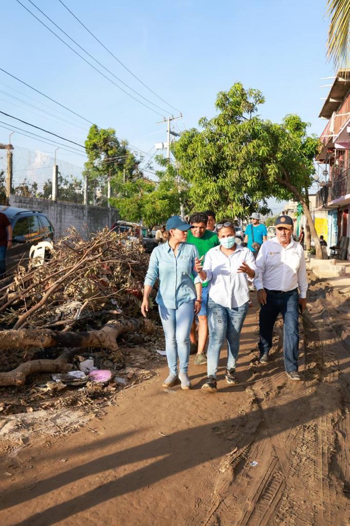 Acapulco se enfrenta a un reto: La limpieza y remoción de escombros
