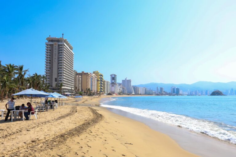 Acapulco inicia con su etapa de recuperación