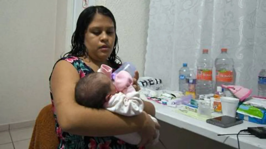 Recién nacida en Acapulco se llamará "Otis"