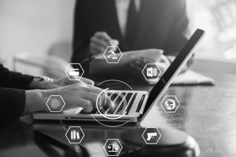 Escampa: ha orientado su atención hacia la simplificación y agilización de préstamos personales