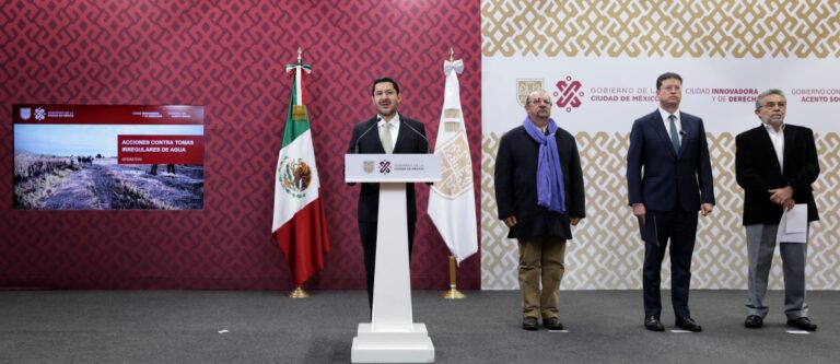 El SACMEX clausuró una toma irregular de agua potable en el pueblo de La Magdalena Petlacalco