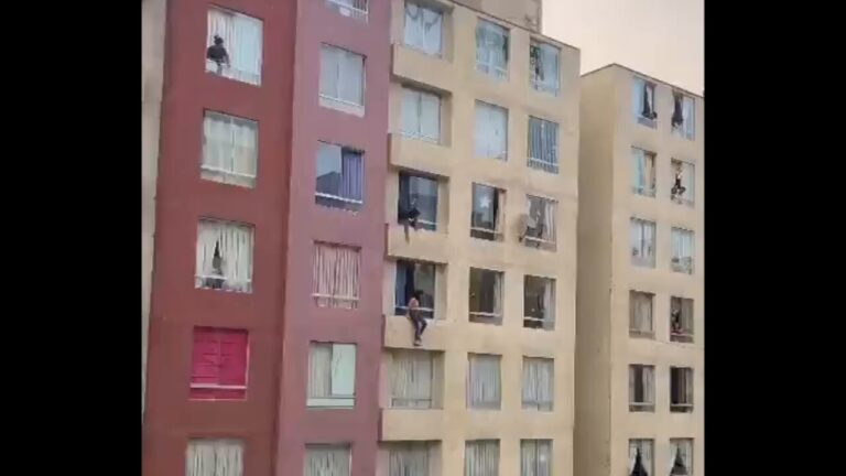Piden ayuda para Renzo; por evitar un suicidio cayó de edificio