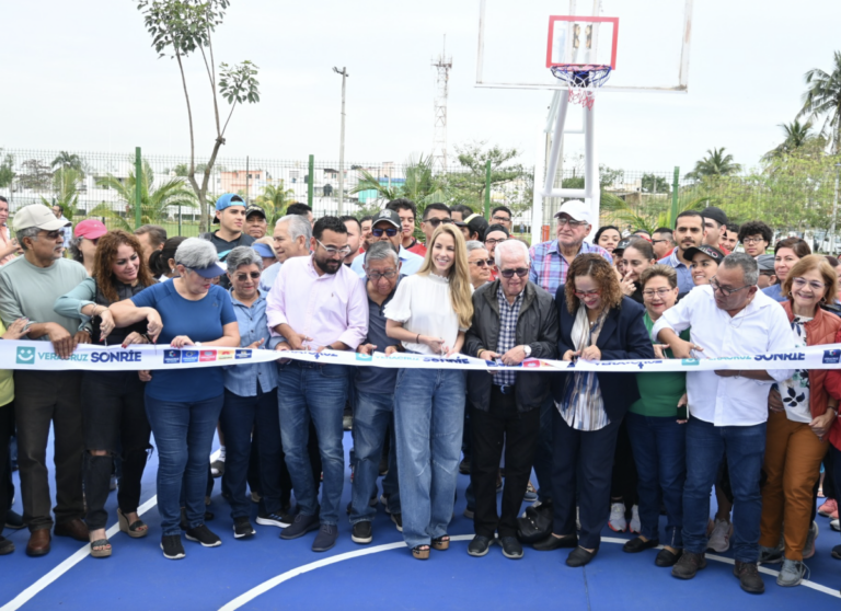Patricia Lobeira Rodríguez adelantó que seguirán rehabilitando unidades deportivas.