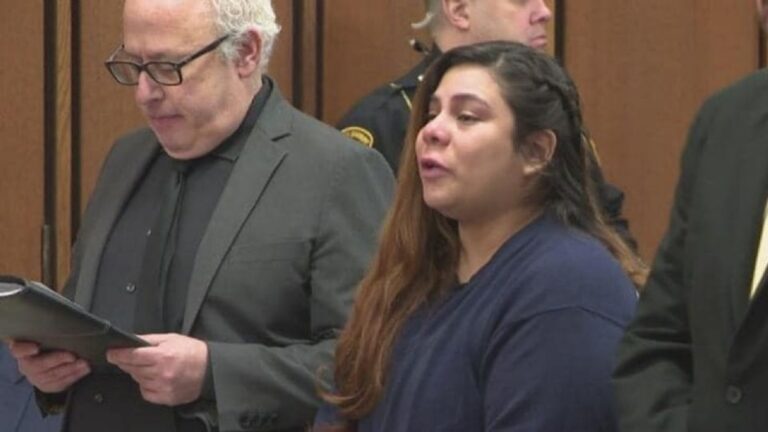 Sentencian a mujer a cadena perpetua por dejar morir a su bebé