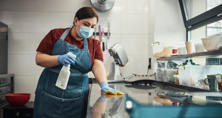 Protocolo POES: Compromiso de La Cosmopolitana con la Inocuidad Alimentaria