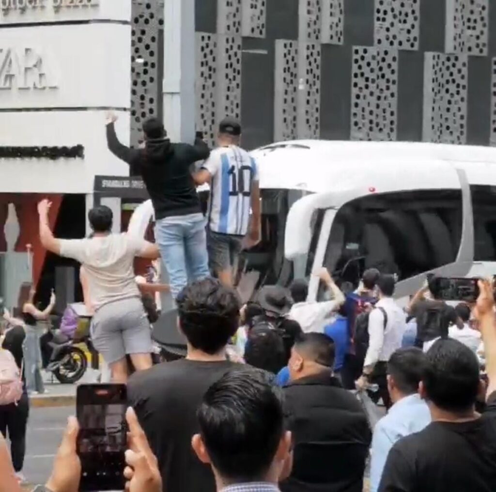 Lionel Messi se hizo presente en Monterrey