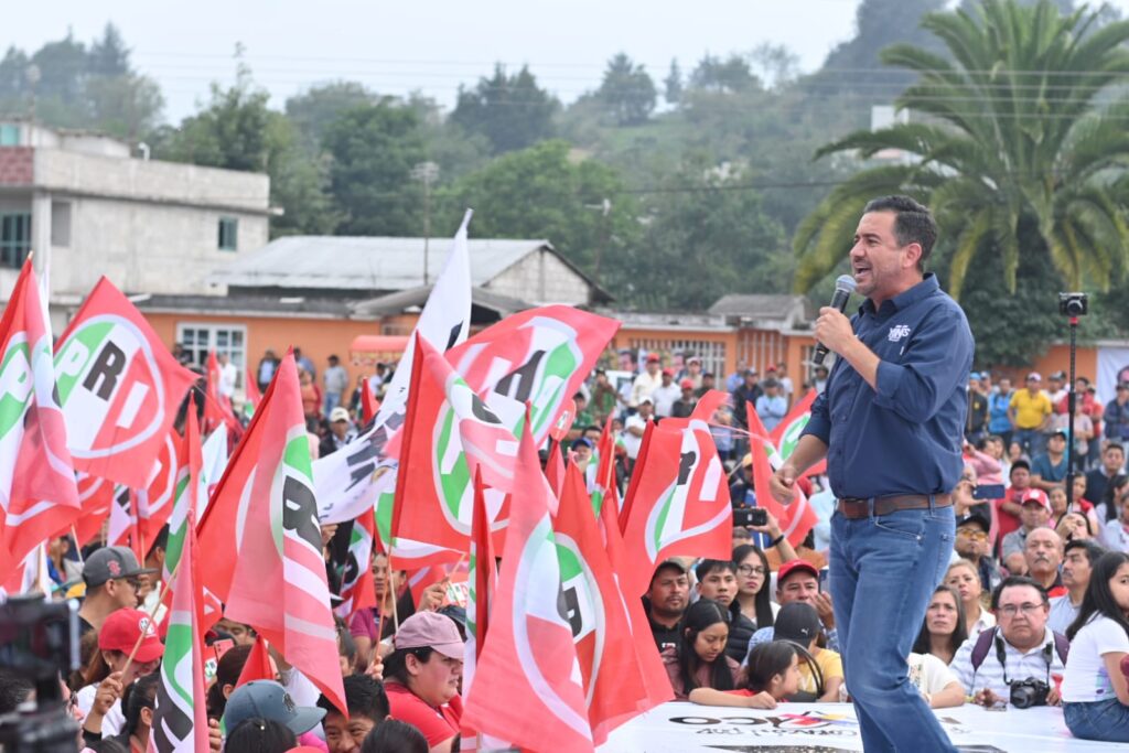 Miguel Ángel Yunes Márquez se compromete a restituir Veracruz