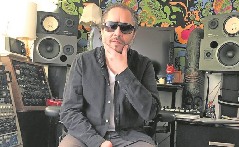 Muere el guitarrista de La Lupita,Lino Nava, a los 55 años