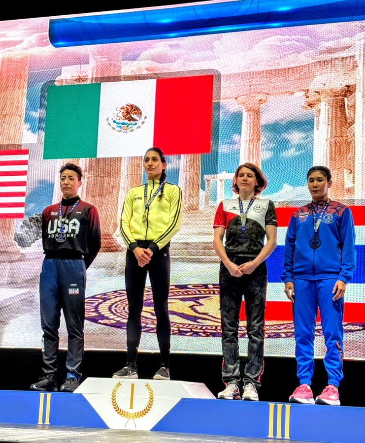Laura Burgos es campeona en Mundial de Muaythai en Grecia