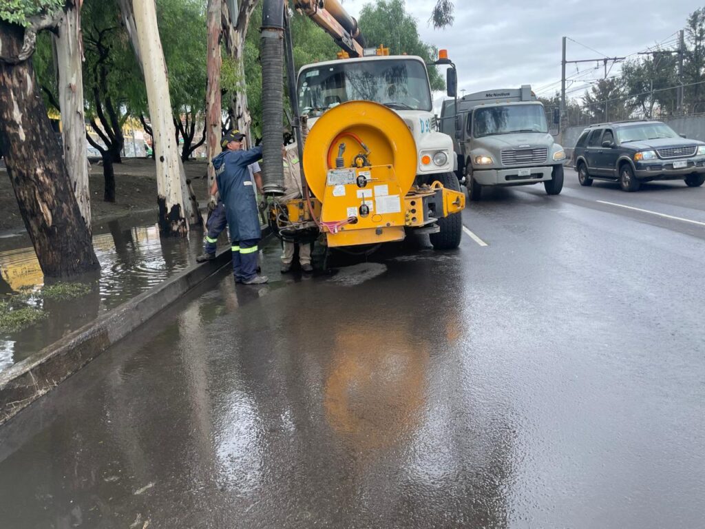 Operativo de Lluvias 2024 gestiona anegaciones eficientemente: SACMEX