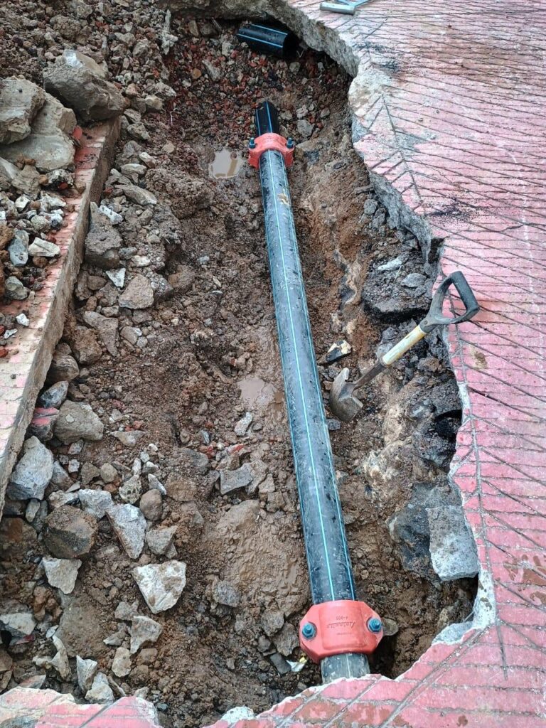 SACMEX atiende reporte de fuga en Gustavo A. Madero