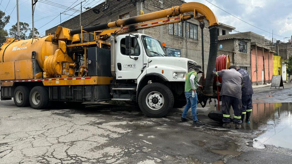 SACMEX implementa medidas en Chalco y Ecatepec por anegaciones