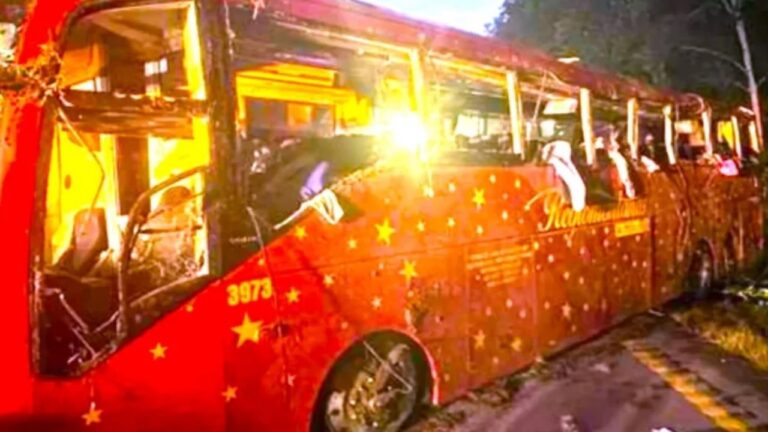 Van 7 mexicanos muertos por accidente de autobús en Misisipi