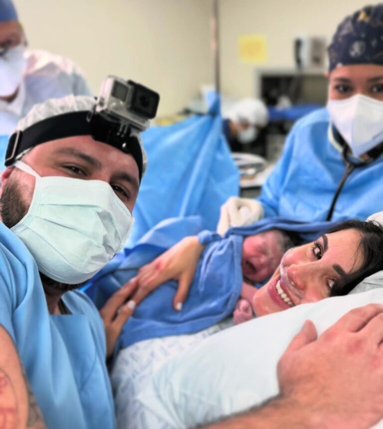 Paul Stanley revela que el día que iba reencontrarse con Mario Bezares nació su hija Victoria