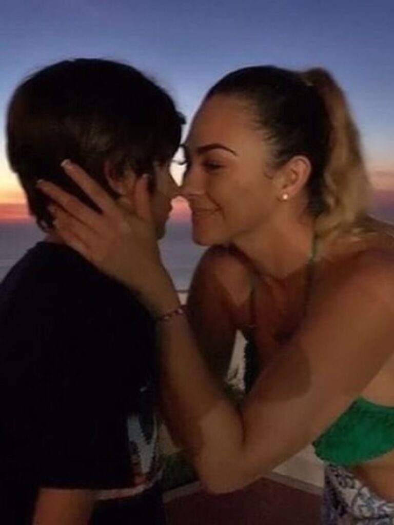 Hijo mayor de Luis Miguel y Aracely Arámbula debutará como cantante