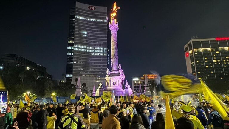 Festejan en el Ángel el tricampeonato del América