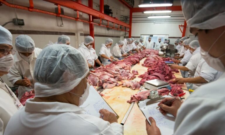 La Cosmopolitana: Pionera en certificaciones y calidad alimentaria