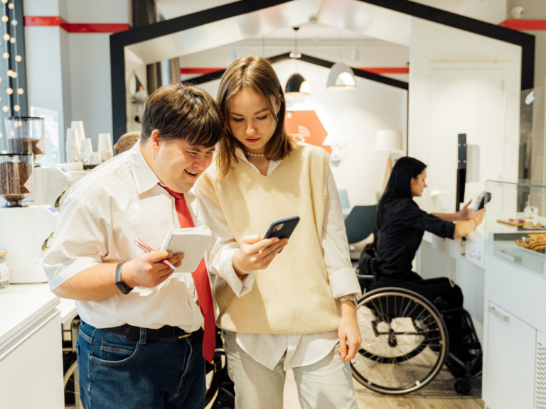 Guillermo Alejandro Nassar Piñeyro analiza inclusión laboral de grupos vulnerables