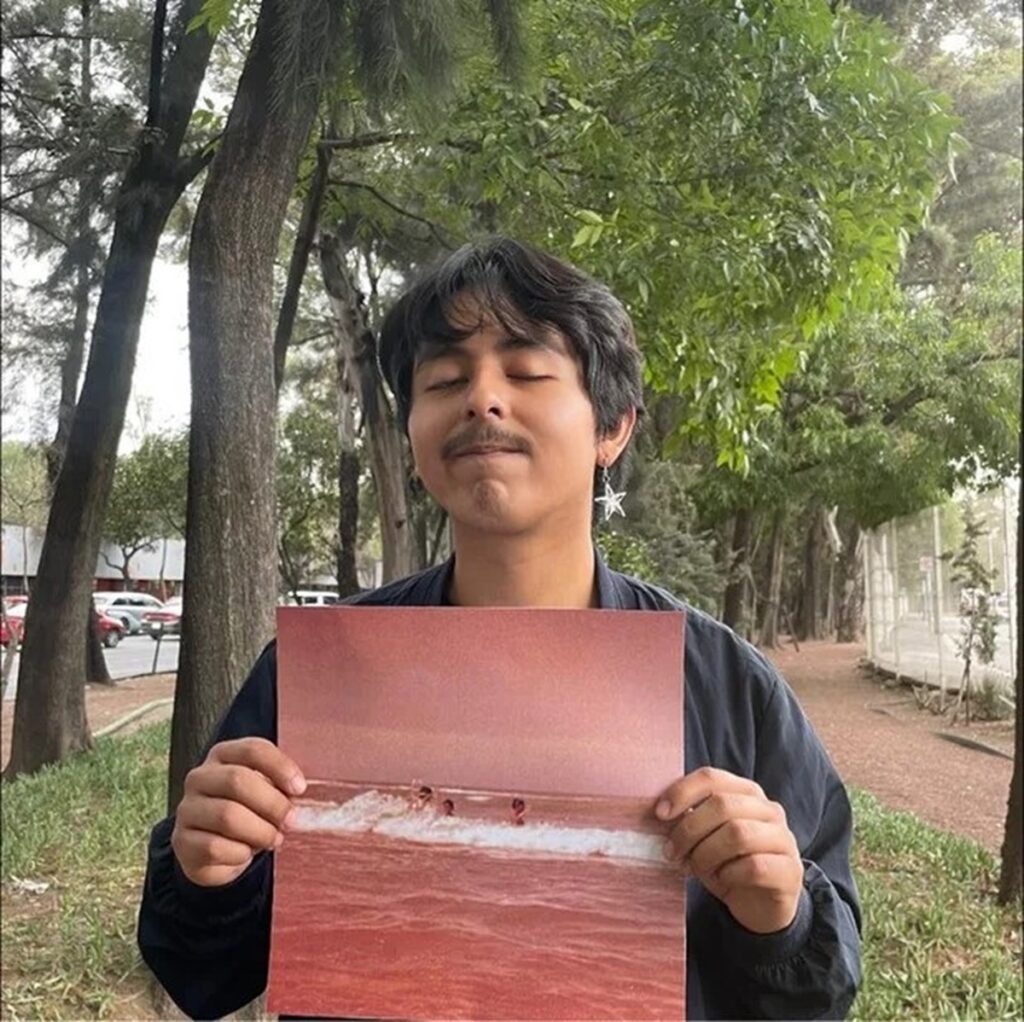 ‘Adiós’, primera canción que Macario Martínez subió a redes