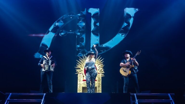 Revelan que Alicia Villarreal está "afectada física y mentalmente"