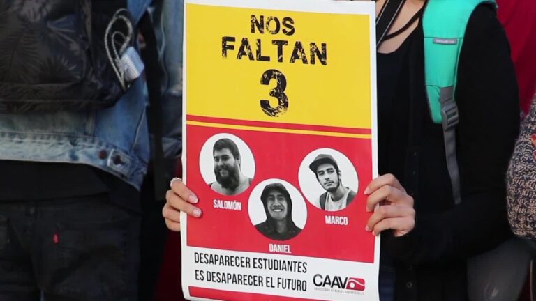 “Mentira histórica” en desaparición de estudiantes de cine de Guadalajara