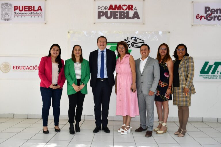 AJEMEX y UTH fortalecen formación académica conjunta