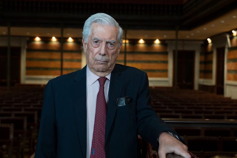 Adiós al gran Mario Vargas Llosa